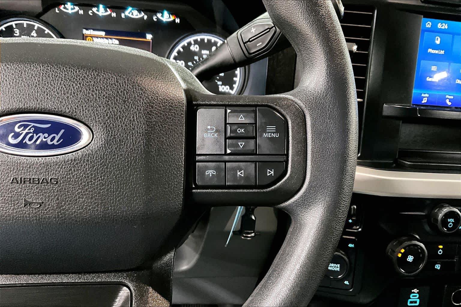 Used 2023 Ford F250 XL w/ Snow Plow Prep Package AWD/4WD image 25