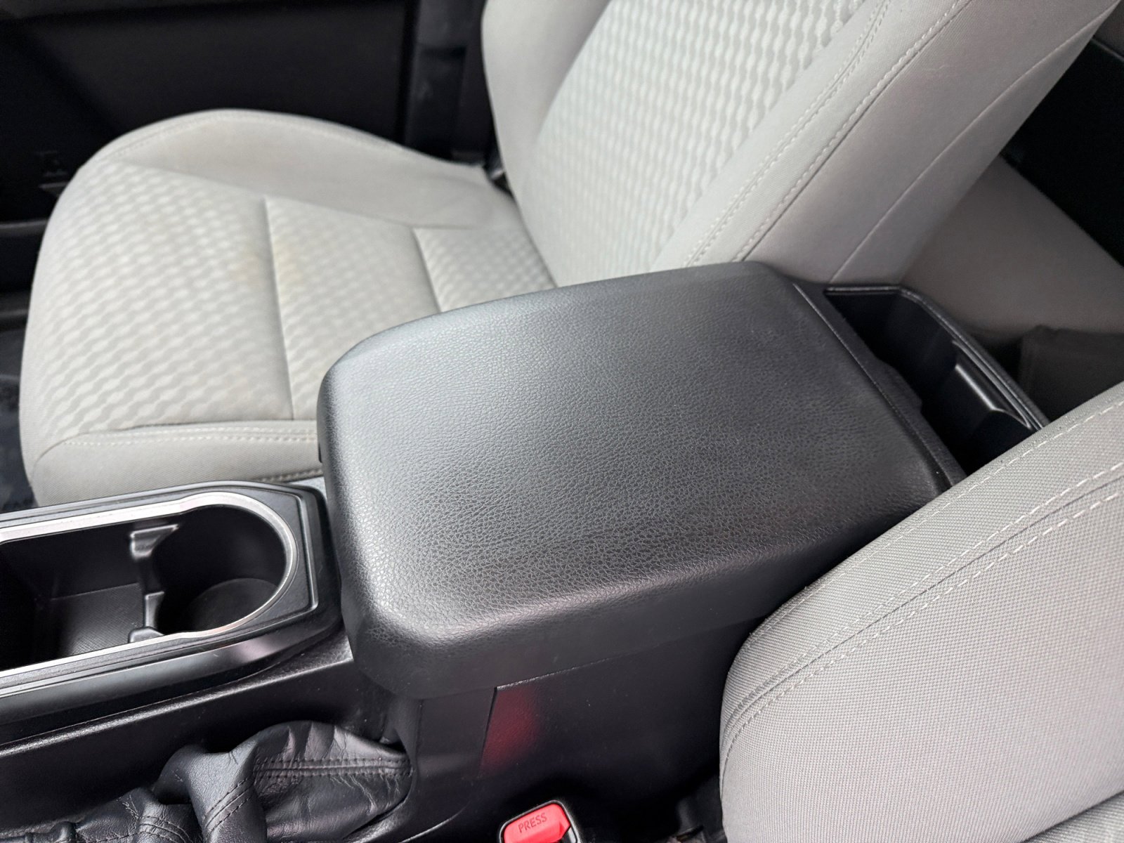 Used 2022 Toyota Tacoma SR w/ SX Package AWD/4WD image 14