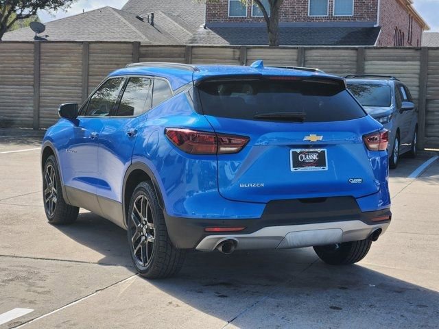 Used 2024 Chevrolet Blazer LT video 3