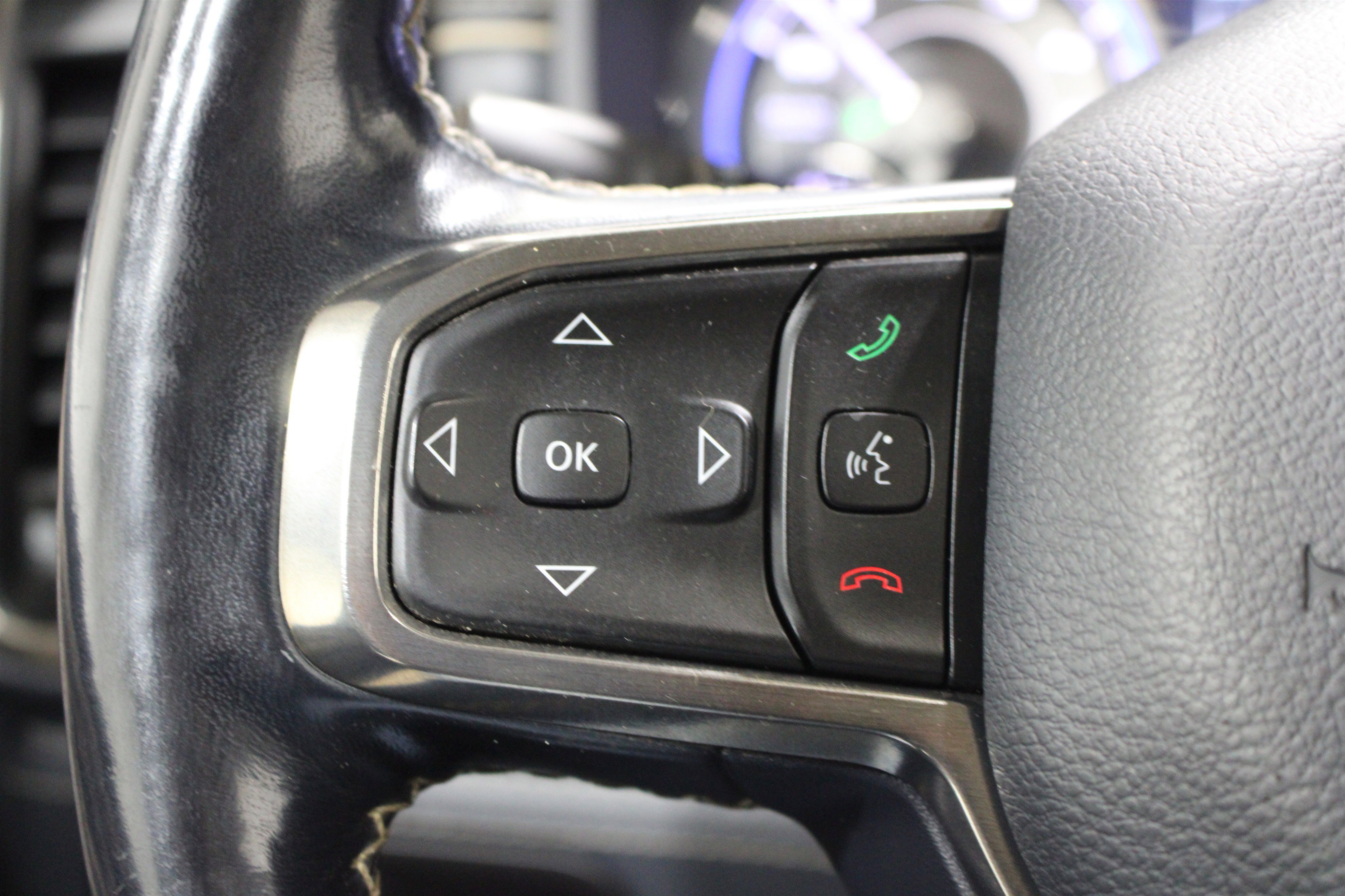 Used 2021 RAM 1500 Limited AWD/4WD image 11