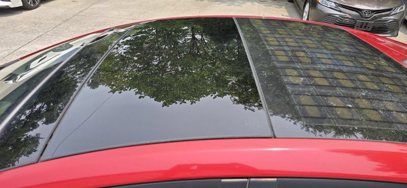 Used 2013 Toyota Prius Four w/ Deluxe Solar Roof Pkg FWD image 9