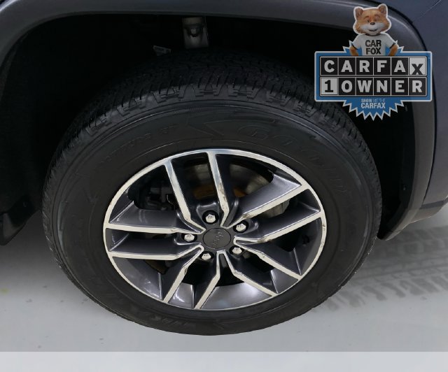 Used 2019 Jeep Grand Cherokee Limited AWD/4WD image 16