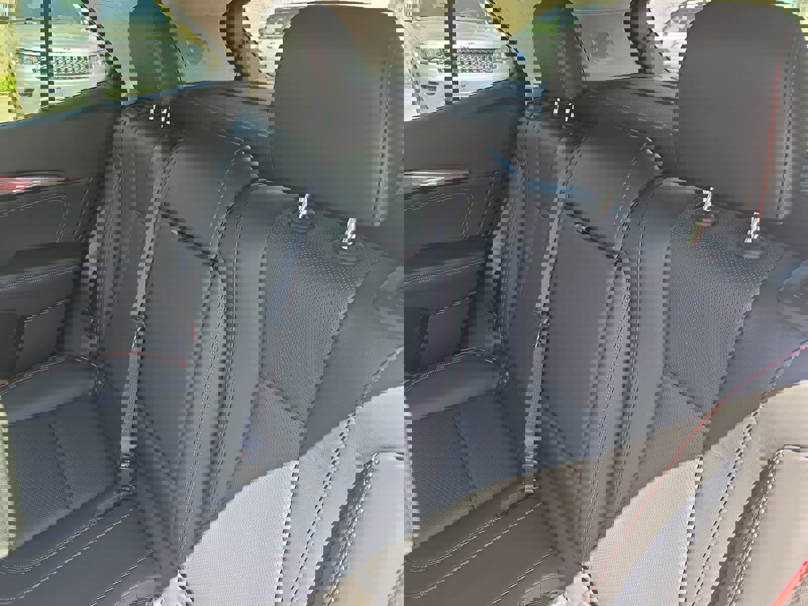 Used 2023 Buick Envision Essence w/ Sport Touring Package image 14