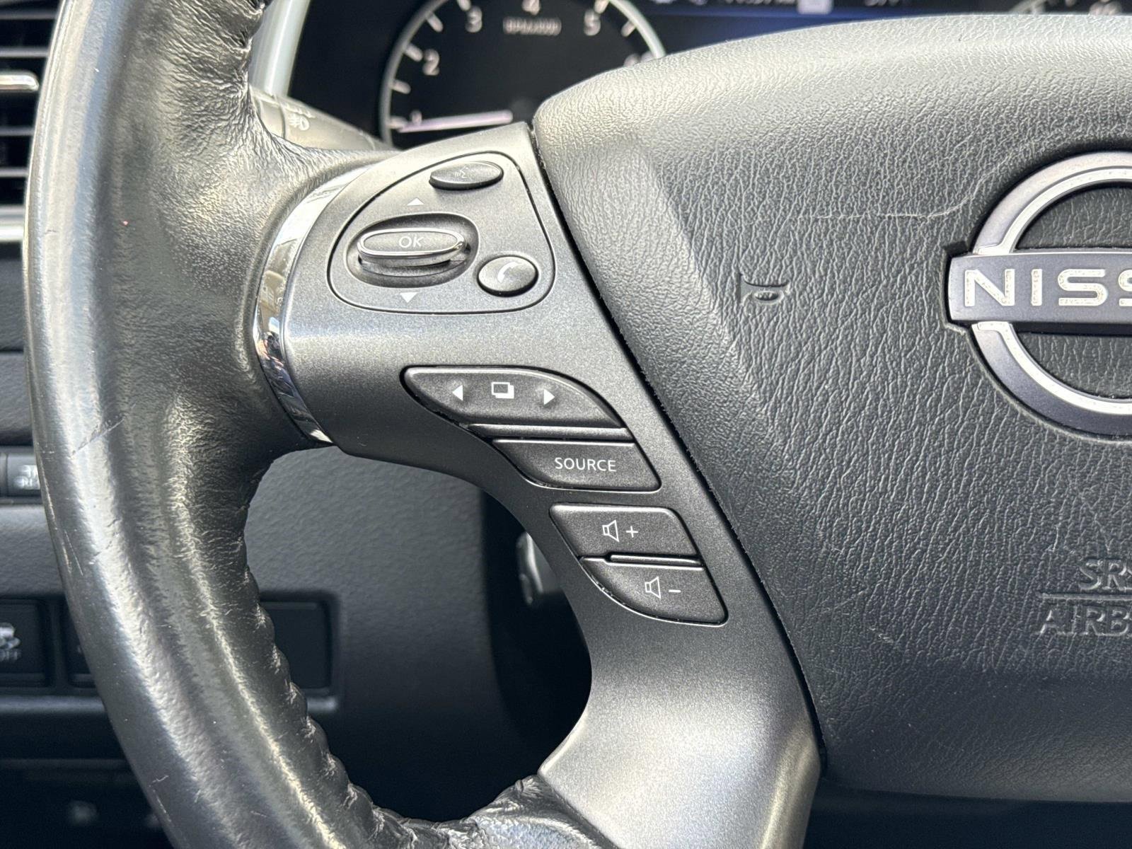 Used 2023 Nissan Murano Platinum w/ Cargo Package image 15