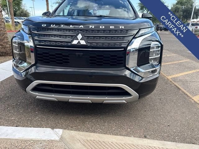 Used 2024 Mitsubishi Outlander SEL AWD/4WD image 3