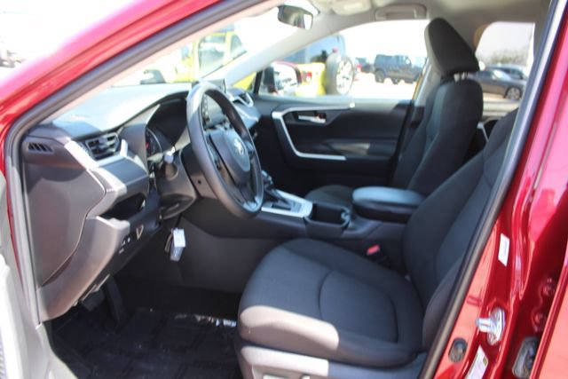 Used 2022 Toyota RAV4 XLE FWD image 30
