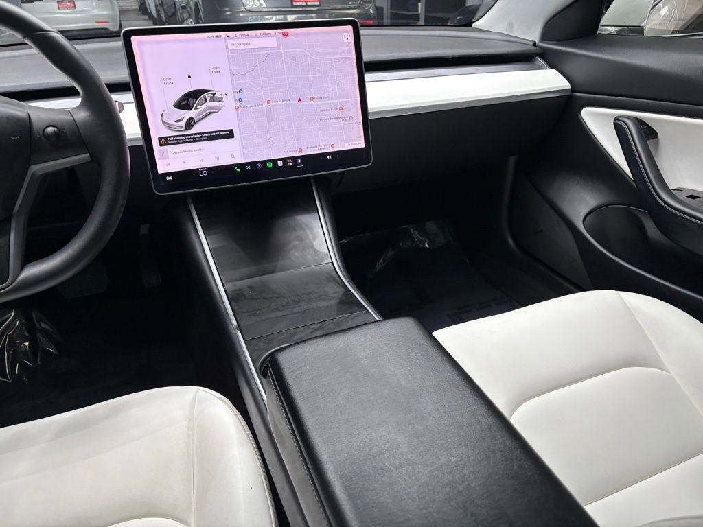 Used 2020 Tesla Model 3 Standard Range Plus RWD image 32