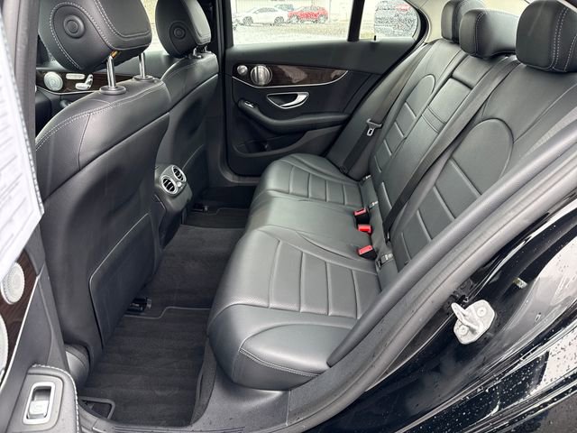 Used 2018 Mercedes-Benz C 300 4MATIC Sedan image 19