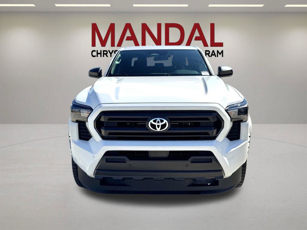 Used 2026 Toyota Tacoma SR w/ SR Upgrade Package RWD image 5