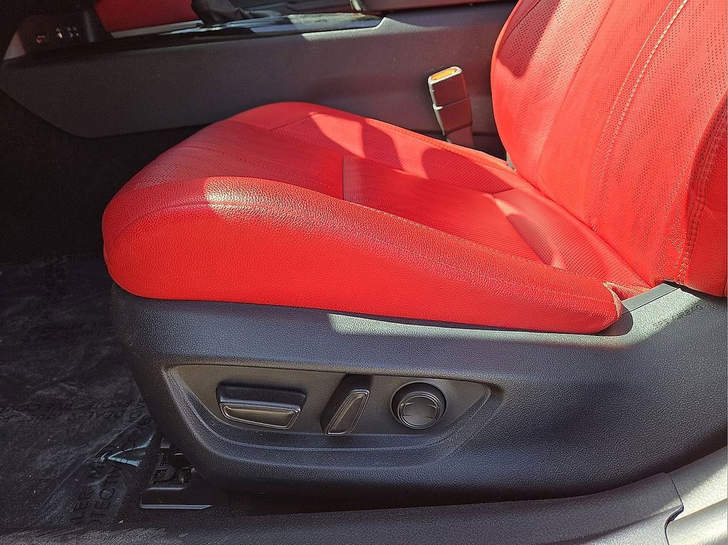 Used 2025 Toyota Camry XSE w/ Premium Package image 24