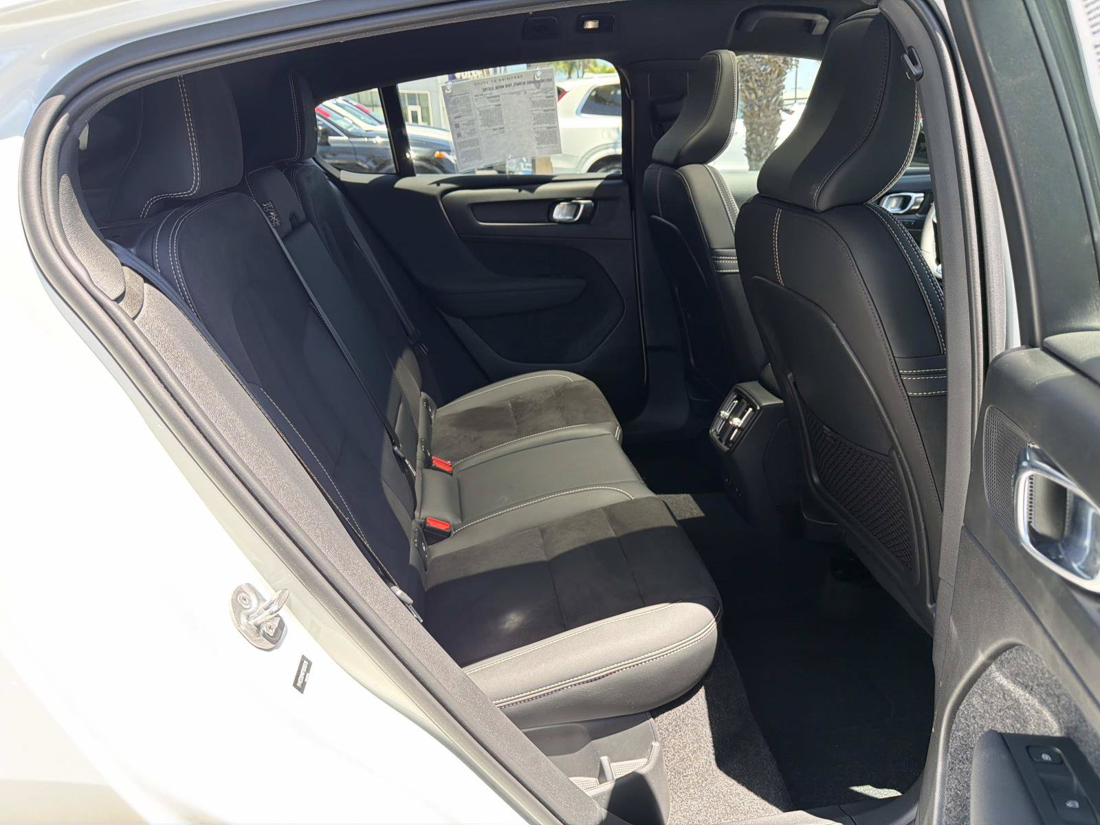 Certified 2023 Volvo C40 P8 Recharge Ultimate AWD/4WD image 24