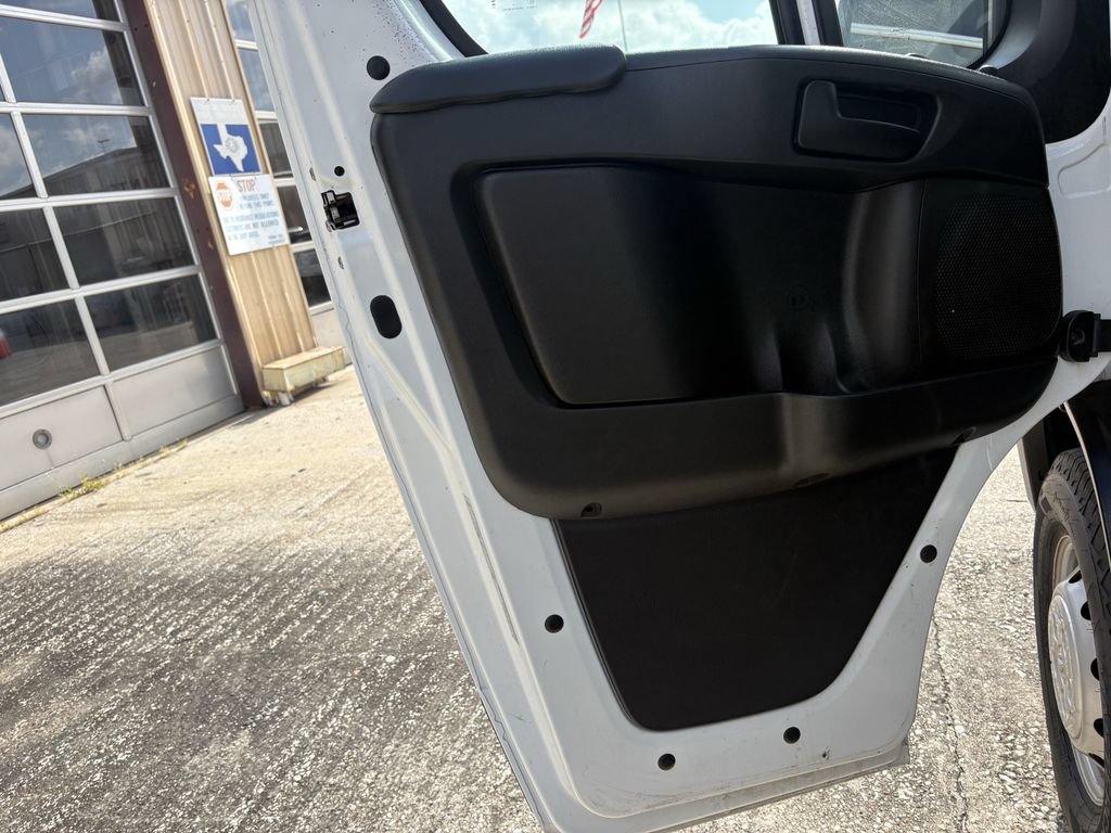 Used 2023 RAM ProMaster 2500 FWD image 10