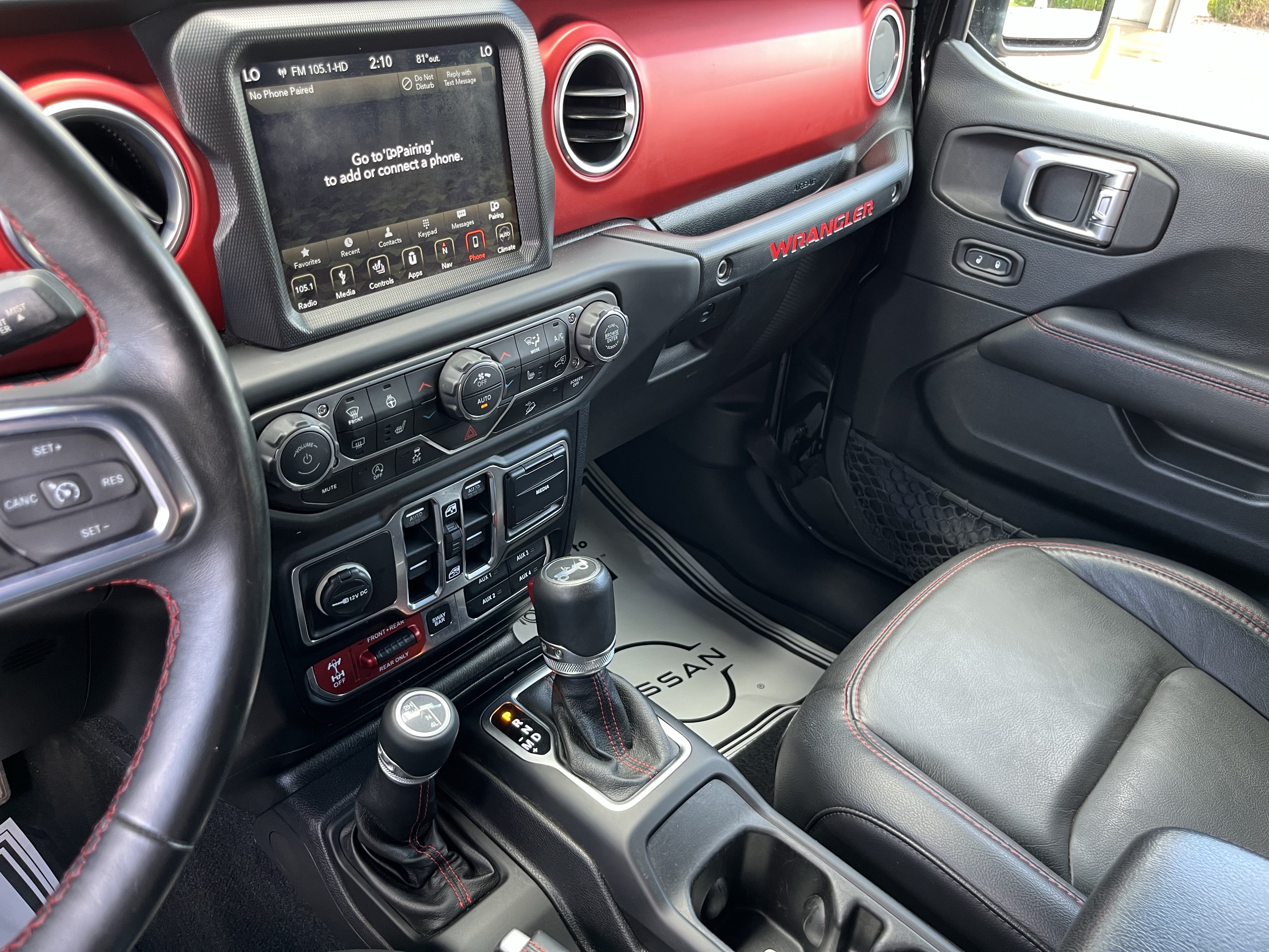 Used 2018 Jeep Wrangler Unlimited Rubicon AWD/4WD image 29