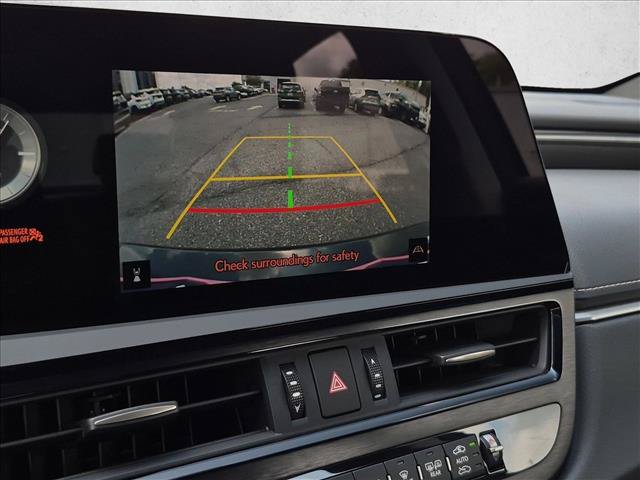 Used 2024 Lexus ES 350 w/ Accessory Package (Z1) FWD image 13
