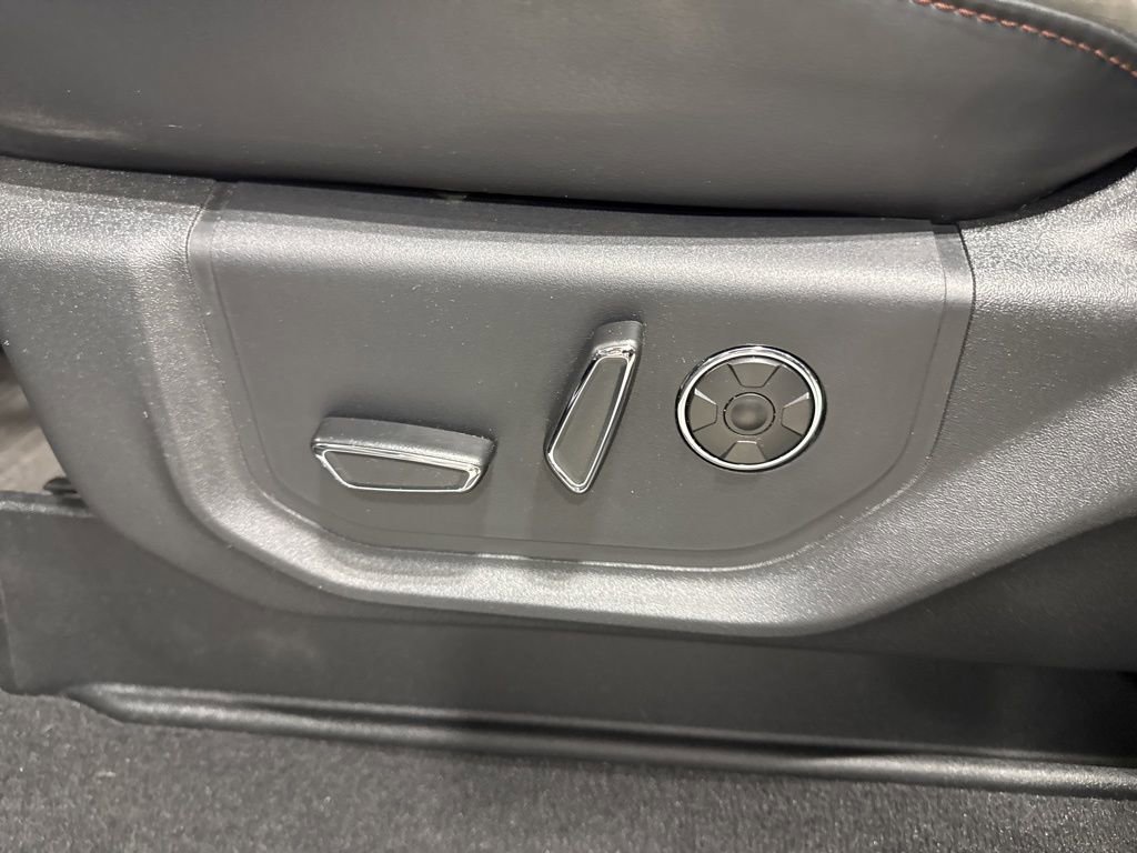 Used 2022 Ford F250 Platinum w/ Tremor Off-Road Package image 21