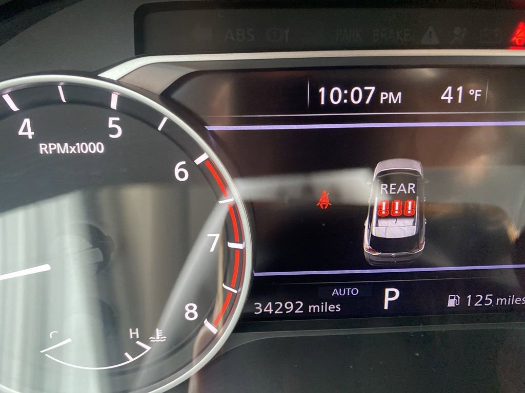 Used 2023 Nissan Rogue S image 19