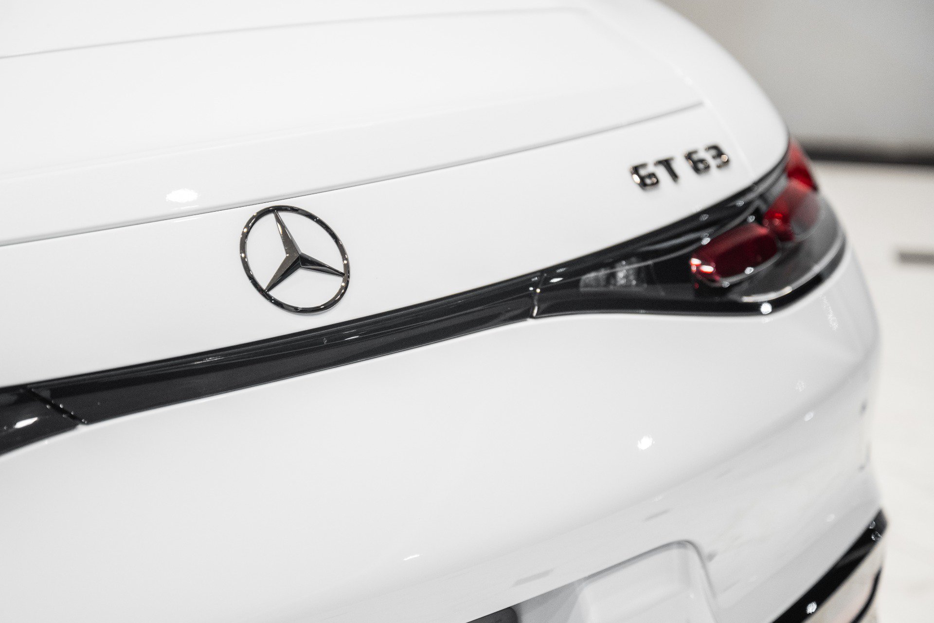 Used 2025 Mercedes-Benz AMG GT 63 image 12