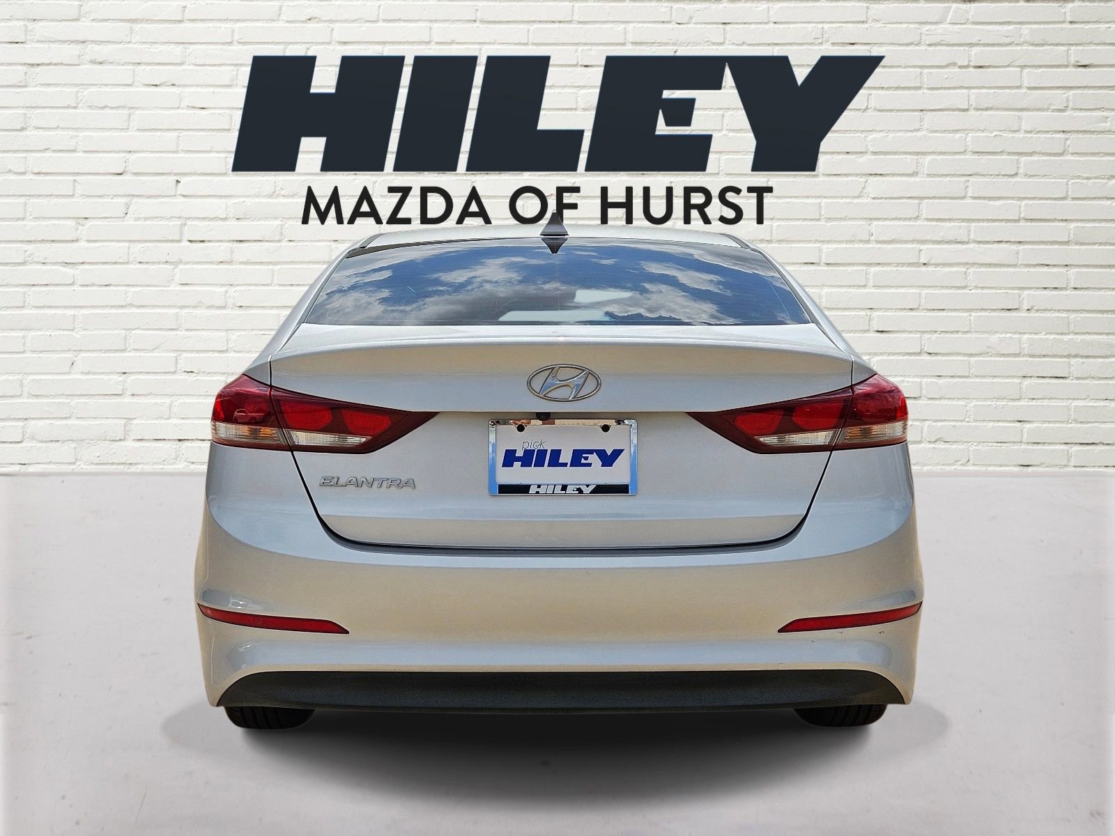 Used 2018 Hyundai Elantra Value Edition w/ Cargo Package image 5