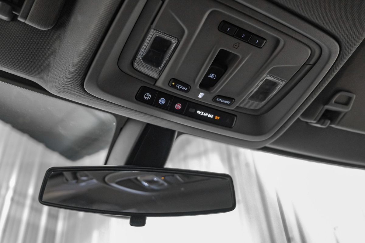 Used 2019 Chevrolet Silverado 1500 RST AWD/4WD image 21