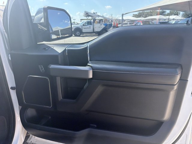 Used 2019 Ford F150 Platinum w/ Equipment Group 701A Luxury AWD/4WD image 27