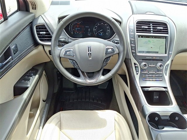 Used 2017 Lincoln MKX Reserve w/ Lincoln MKX Climate Package AWD/4WD image 11