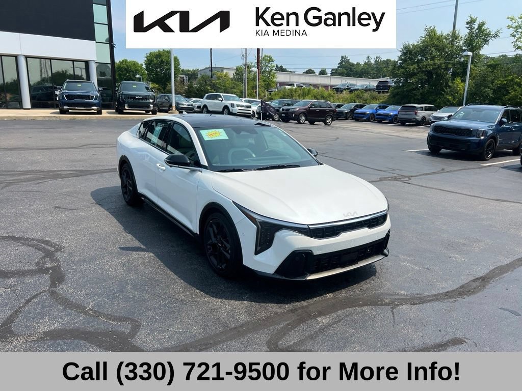 Certified 2025 Kia K4 GT-Line Turbo FWD image 7