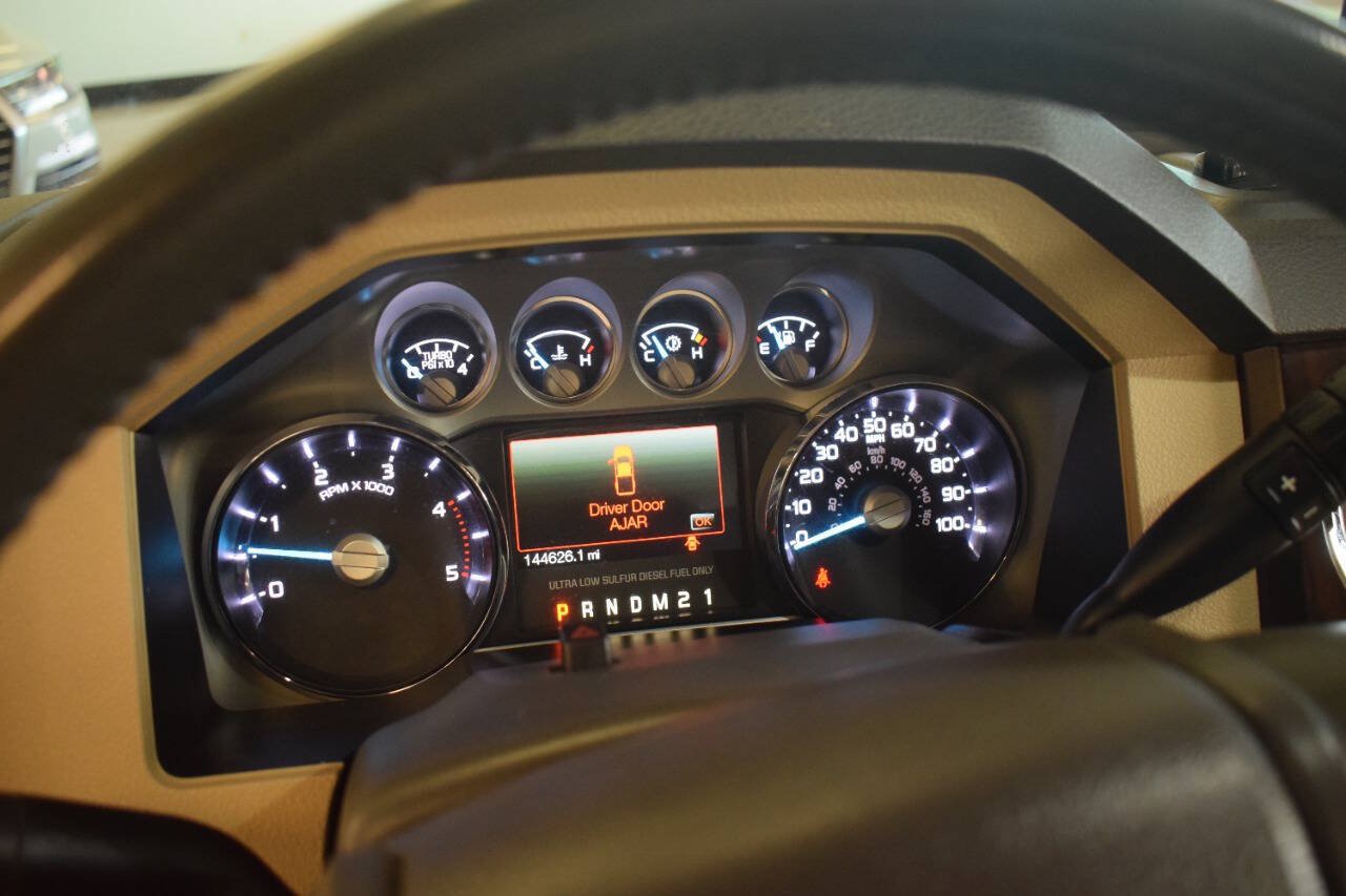 Used 2011 Ford F250 Lariat w/ Lariat Interior Pkg RWD image 49