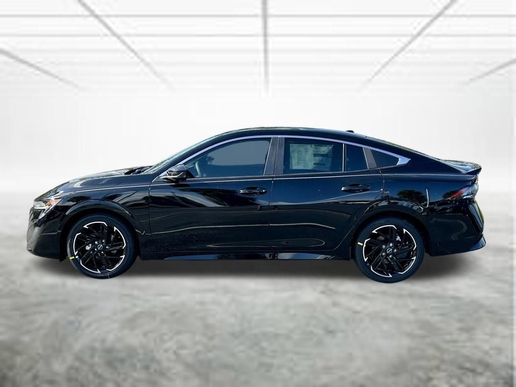 New 2026 Nissan Sentra SR w/ Floor Mat Package FWD image 9