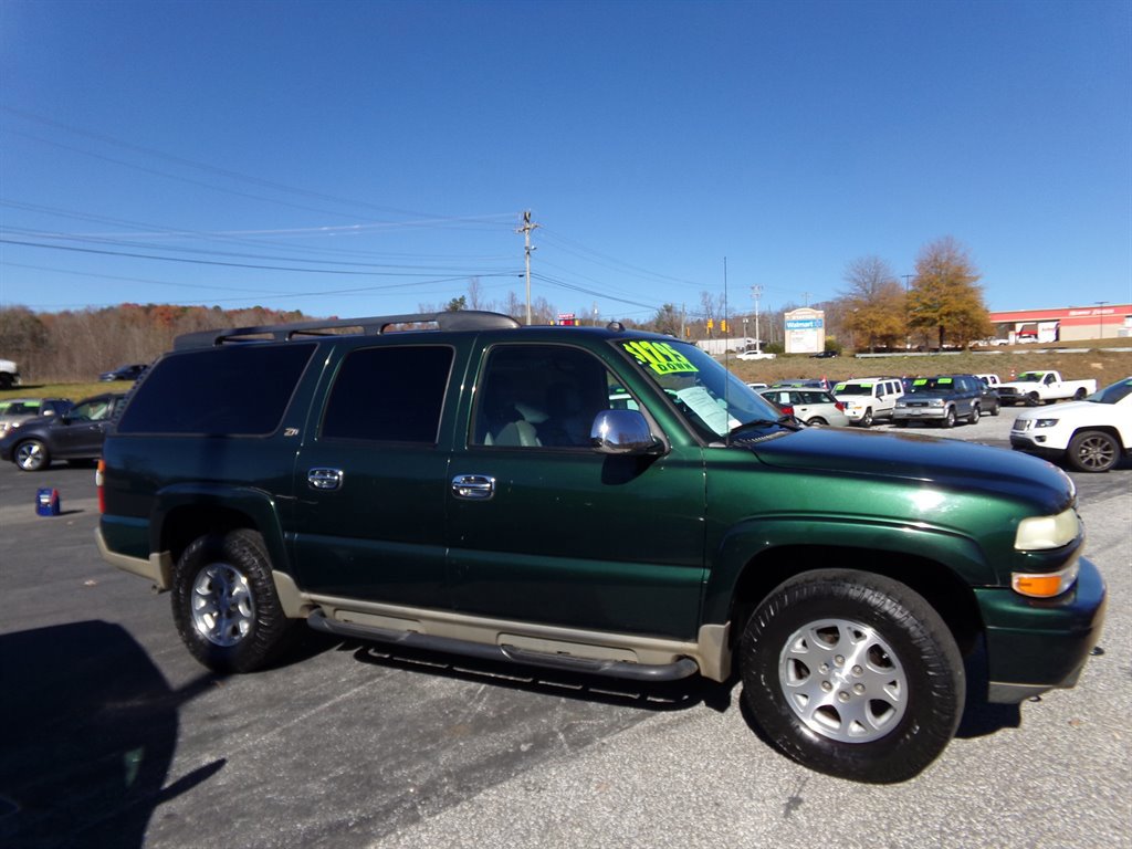 Used 2004 Chevrolet Suburban Z71 w/ Preferred Equipment Group image 3