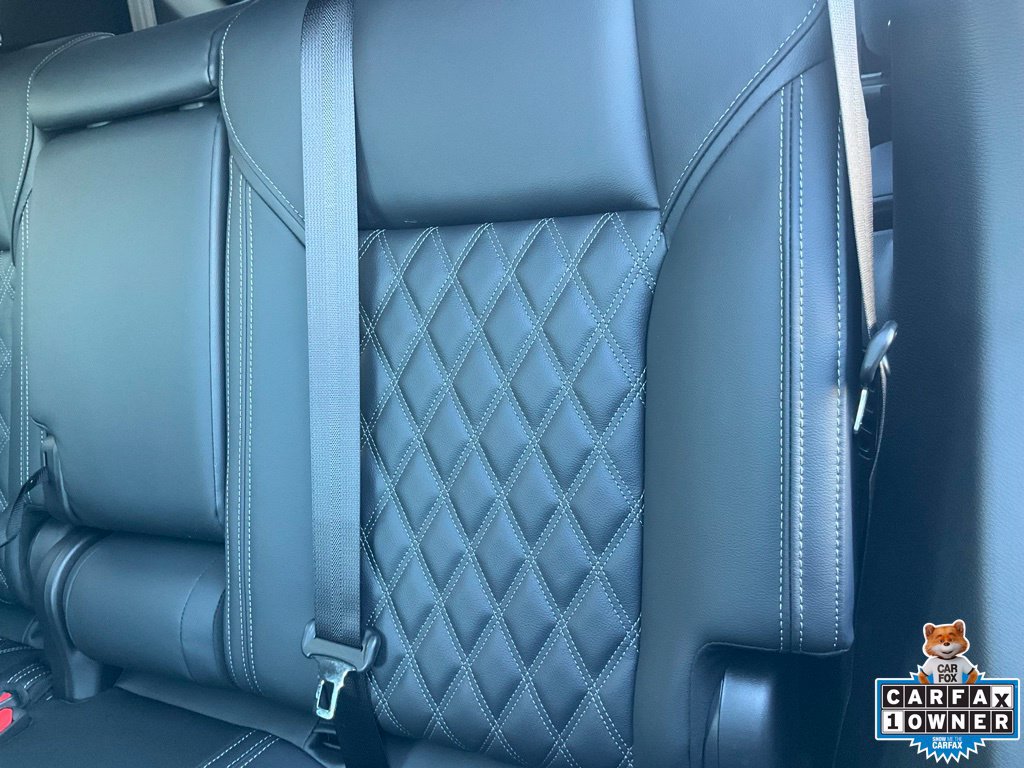 Used 2025 Mitsubishi Outlander SEL AWD/4WD image 29