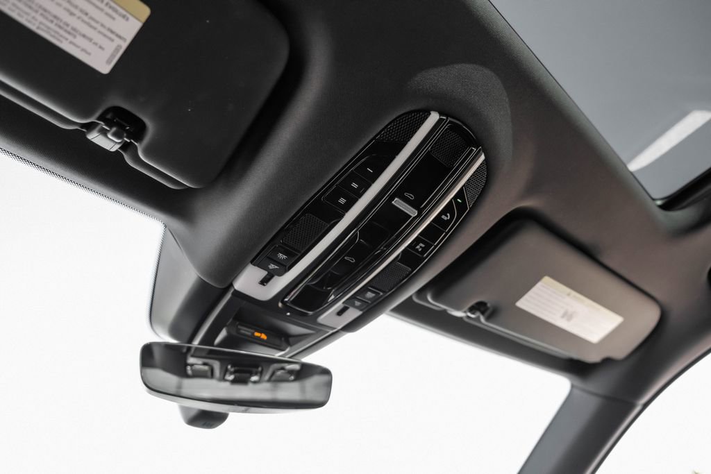 Used 2019 Porsche Cayenne image 41