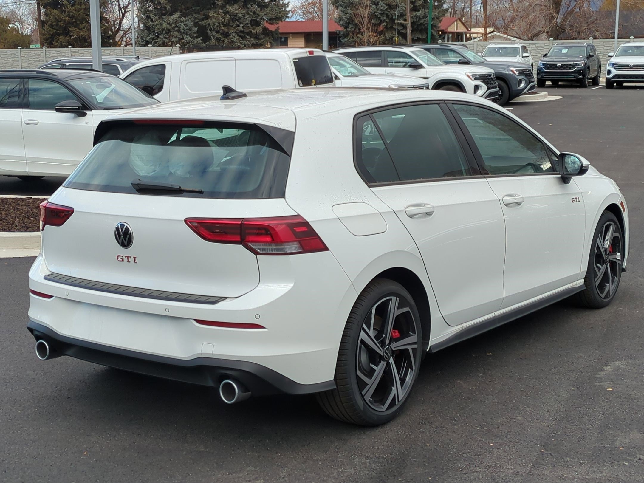 New 2026 Volkswagen GTI SE image 3