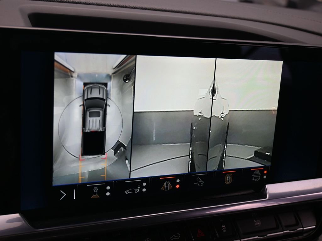 Used 2024 Chevrolet Silverado 1500 LTZ w/ LTZ Convenience Package II image 21