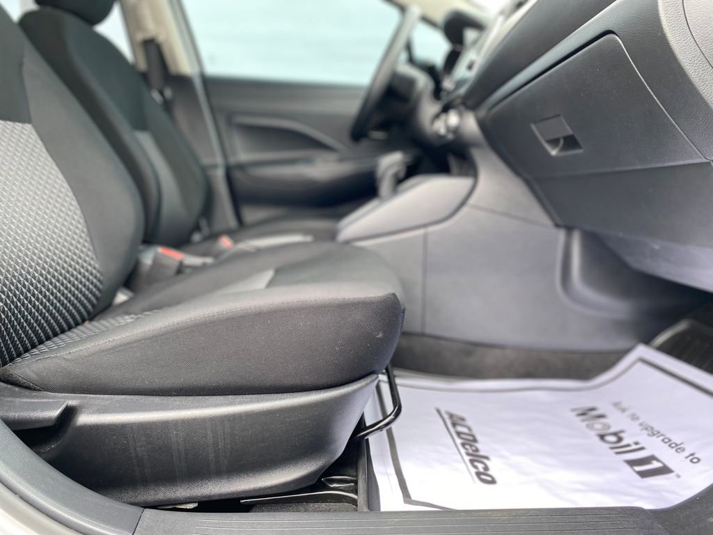 Used 2024 Nissan Versa S w/ Trunk Package image 11