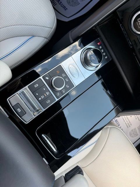 Used 2020 Land Rover Discovery HSE Luxury AWD/4WD image 19