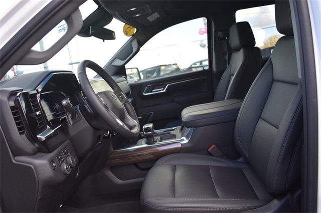 New 2025 Chevrolet Silverado 1500 RST w/ Redline Edition image 28