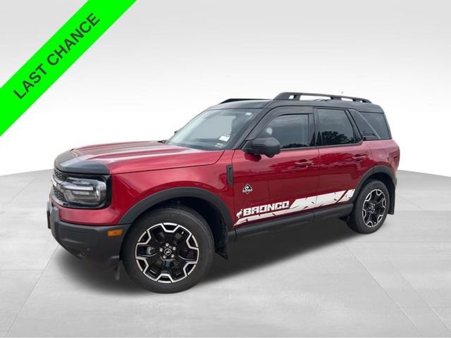 Used 2025 Ford Bronco Sport Outer Banks w/ Outer Banks Tech Package+ image 2