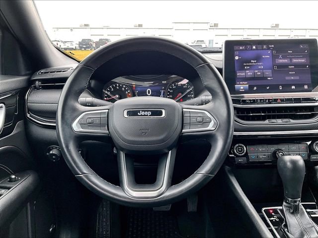 Used 2022 Jeep Compass Altitude w/ Sun and Sound Group image 17