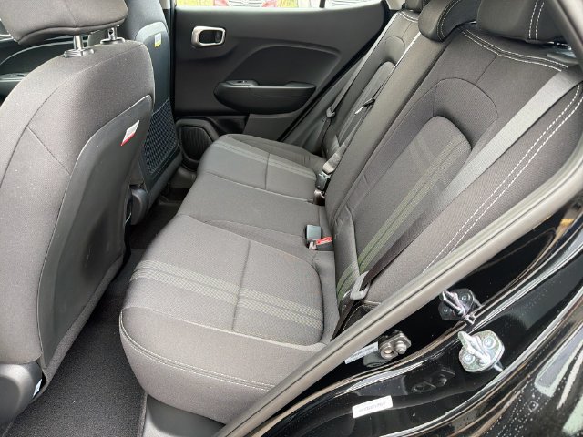 New 2026 Hyundai Venue SEL FWD image 32