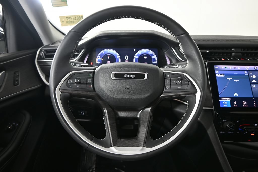 Used 2023 Jeep Grand Cherokee L Limited w/ Luxury Tech Group II AWD/4WD image 36