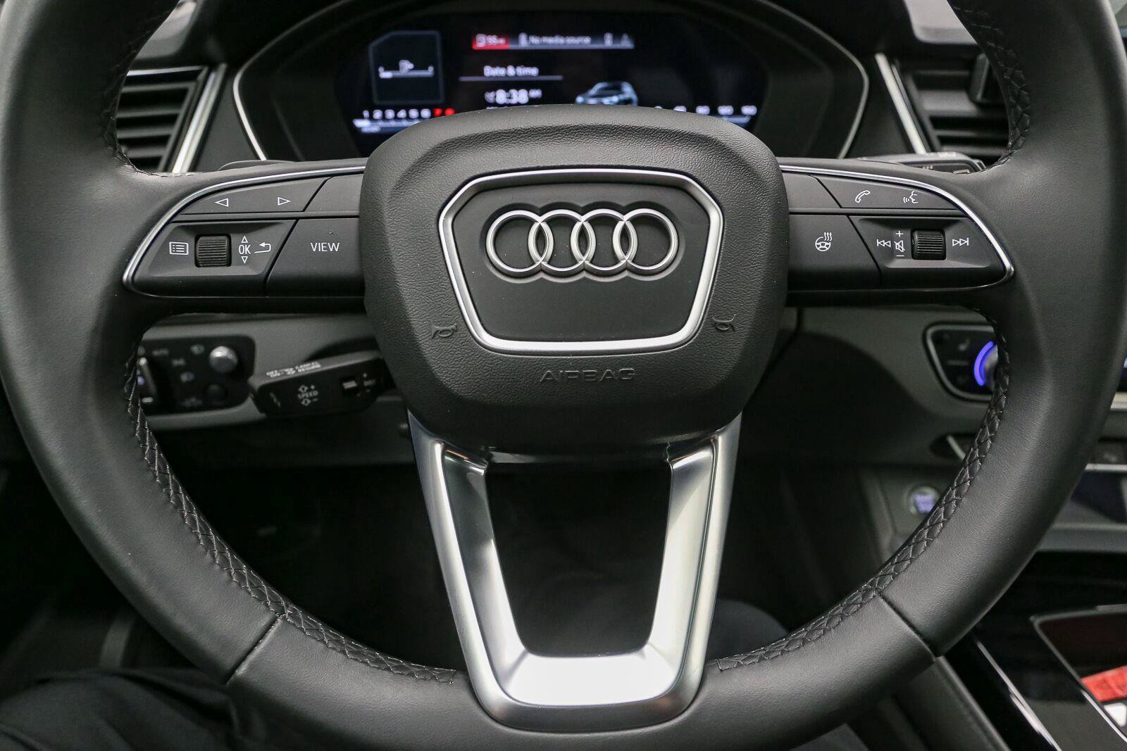 Used 2022 Audi Q5 2.0T Prestige w/ Prestige Package AWD/4WD image 41