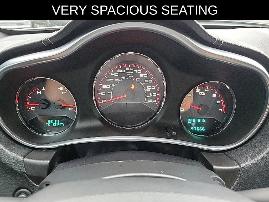 Used 2014 Dodge Avenger SXT FWD image 23