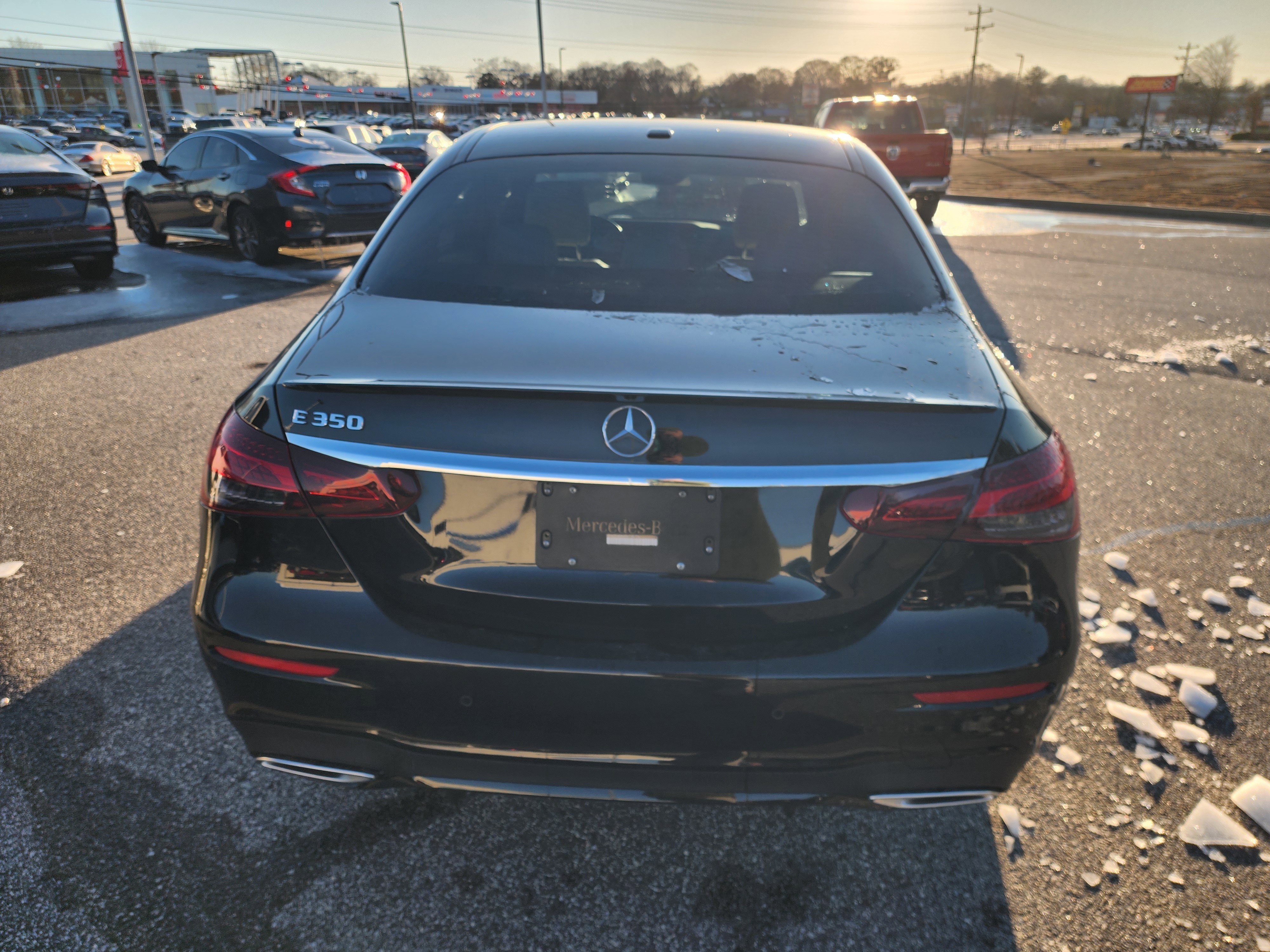 Used 2023 Mercedes-Benz E 350 Sedan image 5