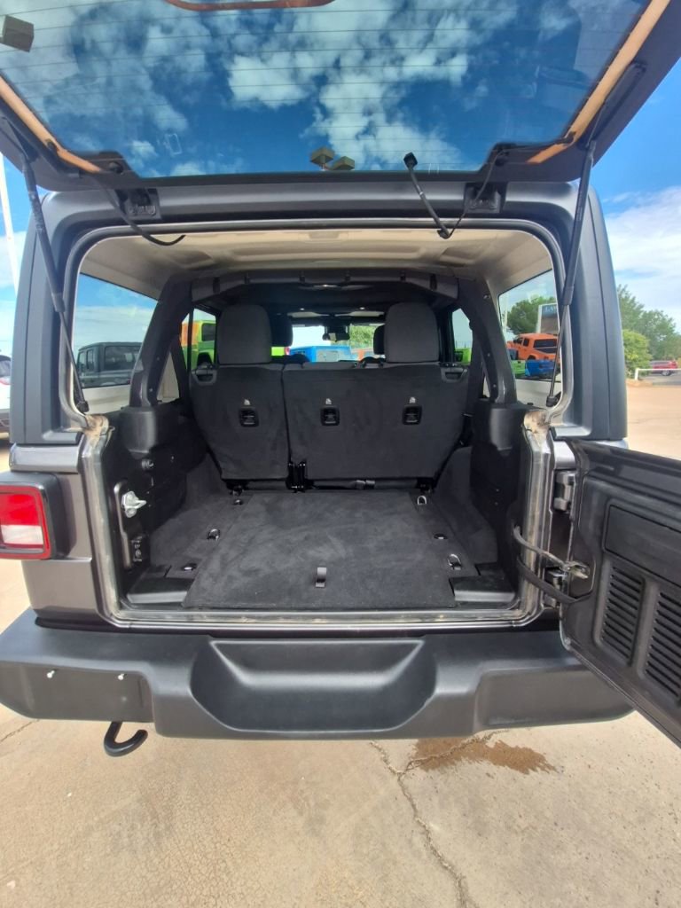 Certified 2024 Jeep Wrangler Sport S AWD/4WD image 40