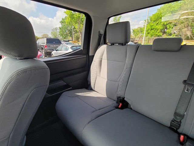 Used 2022 Toyota Tundra SR5 image 4