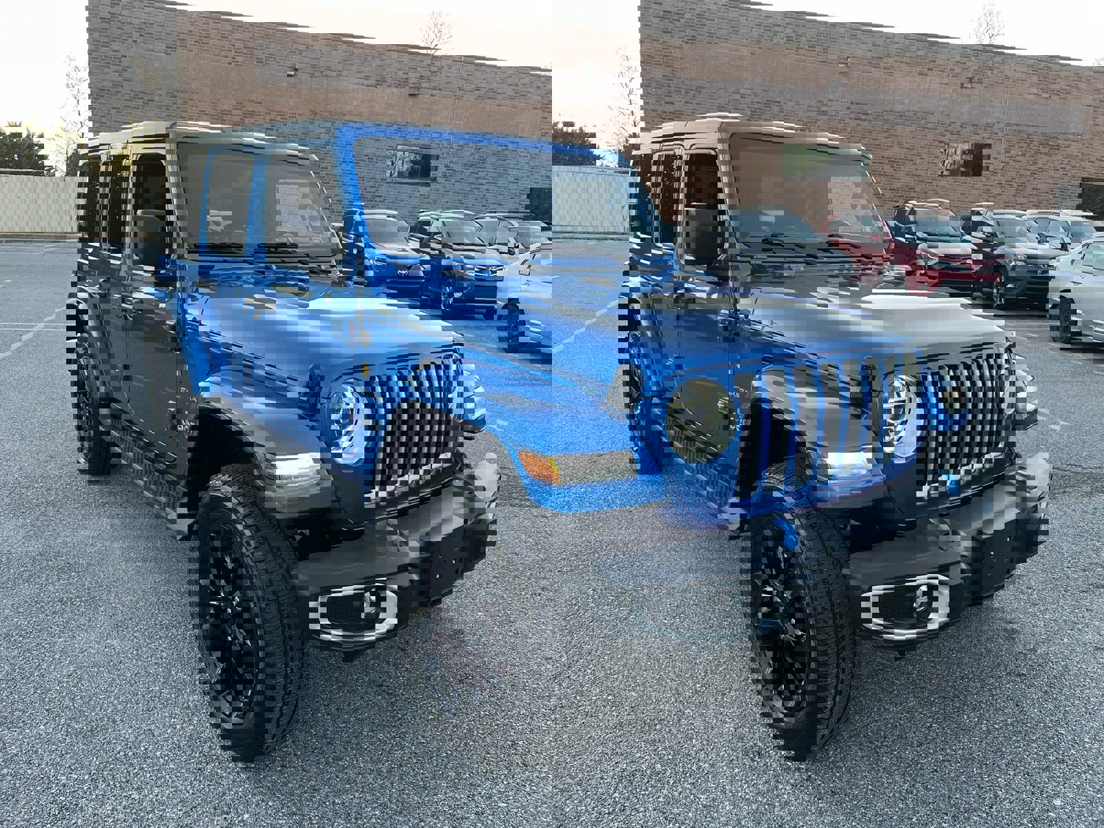 Used 2022 Jeep Wrangler Unlimited Sahara w/ Cold Weather Group image 2