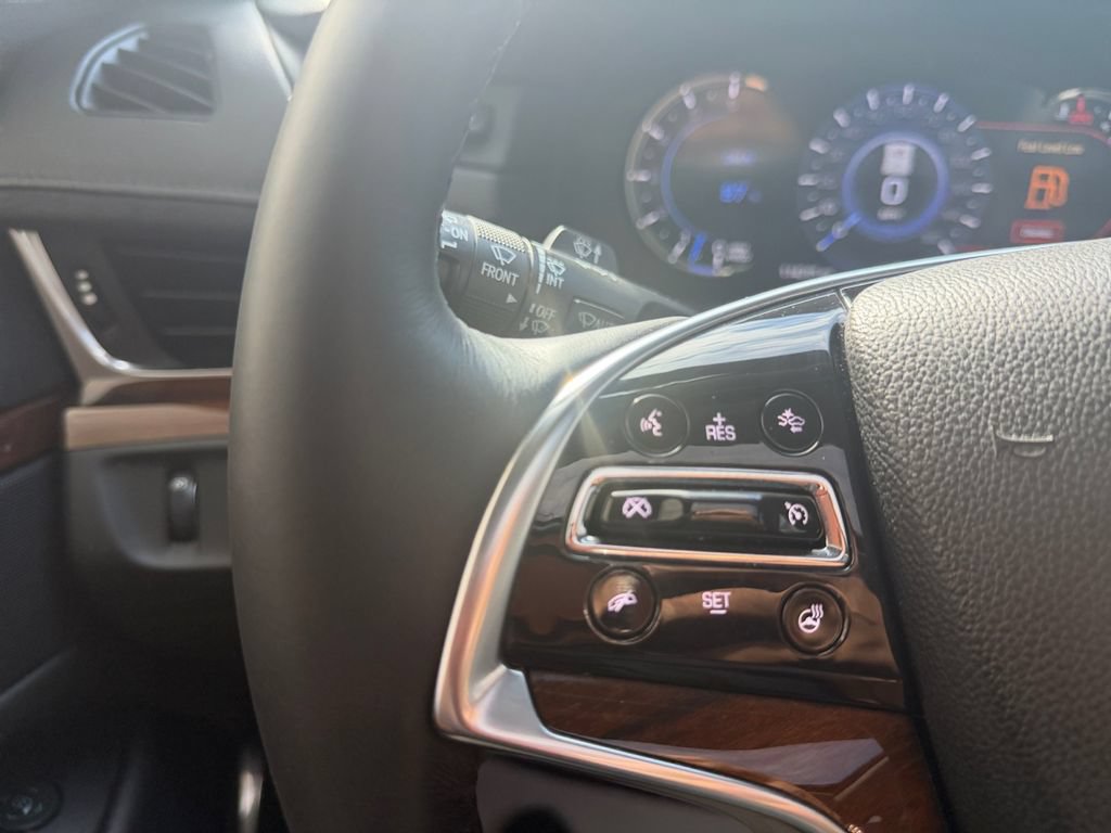 Used 2020 Cadillac Escalade ESV Premium Luxury AWD/4WD image 30
