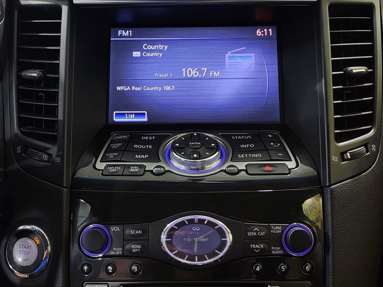 Used 2013 INFINITI FX37 AWD w/ Premium Pkg image 22