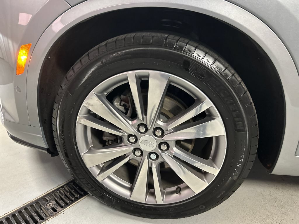 Used 2024 Cadillac XT6 Premium Luxury w/ Technology Package AWD/4WD image 9