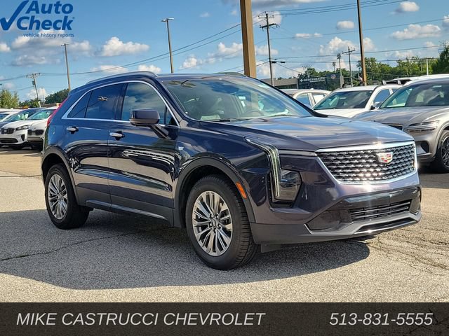 Used 2025 Cadillac XT4 Premium Luxury FWD image 7